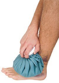 Sports Medicine - Treatment of Foot & Ankle Sports Injuries 